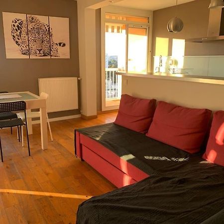 Appartement Residentiel Avec Parking Gratuit à Marseille Extérieur photo
